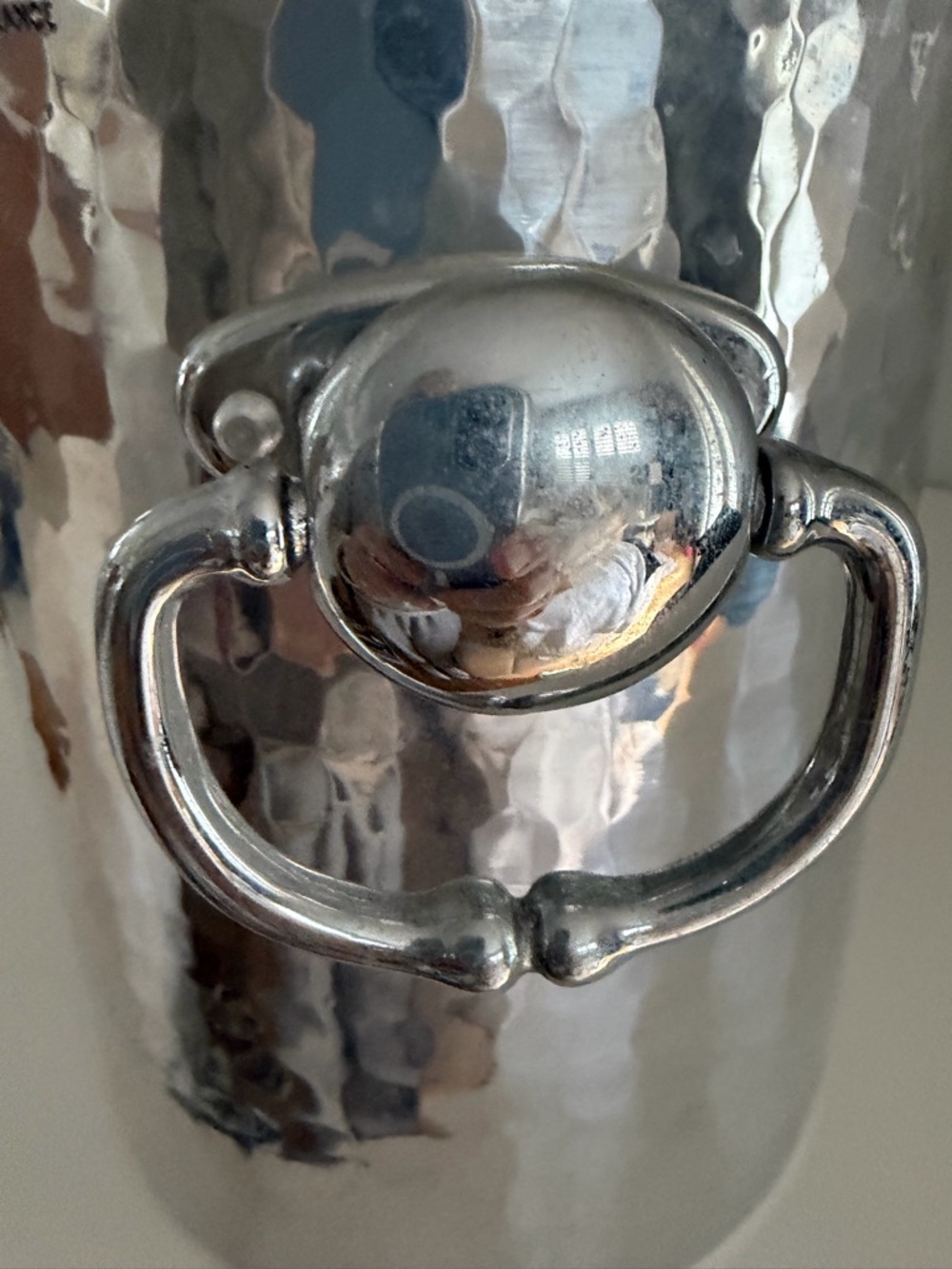William Sonoma Hammered Metal Ice Bucket with Ring Handles - made in France - Picture 3 of 9